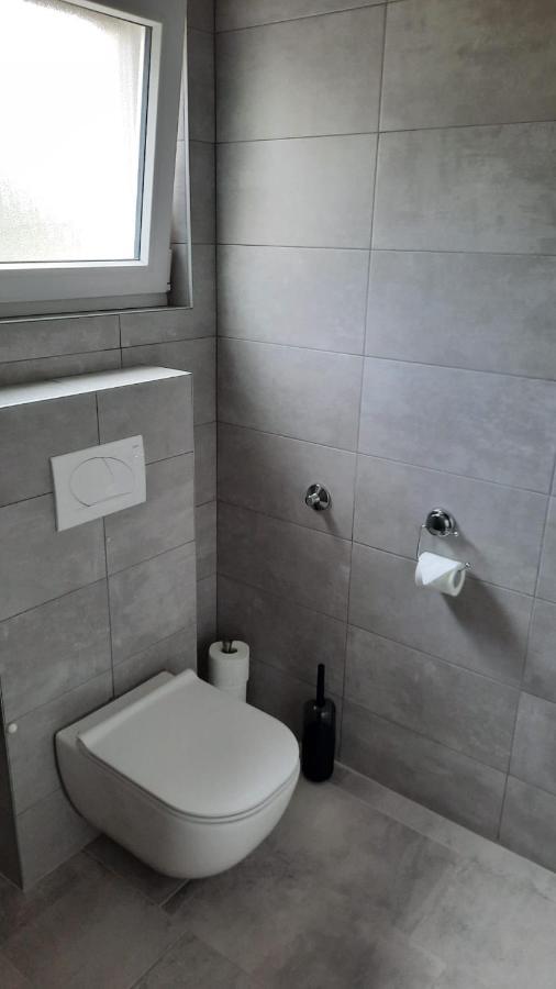 Aksa Residences Vir Luaran gambar
